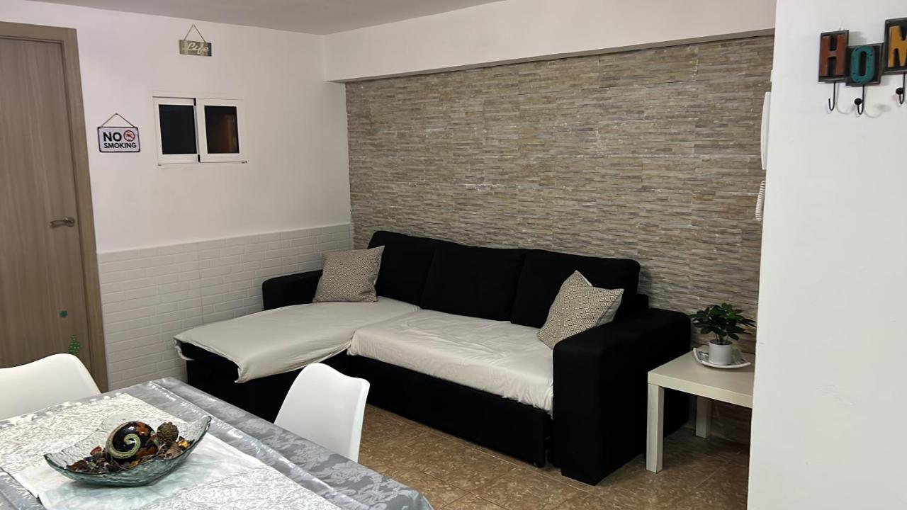 Apartamento Barbacoa, Piscina Y Playa 拉波夫拉德法尔纳尔斯 外观 照片