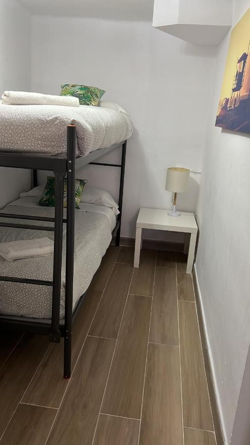 Apartamento Barbacoa, Piscina Y Playa 拉波夫拉德法尔纳尔斯 外观 照片