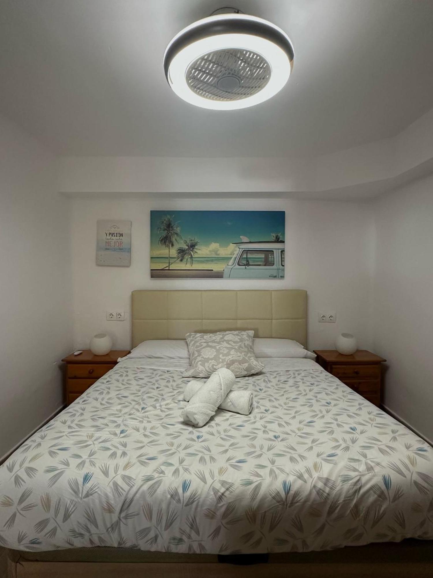 Apartamento Barbacoa, Piscina Y Playa 拉波夫拉德法尔纳尔斯 外观 照片