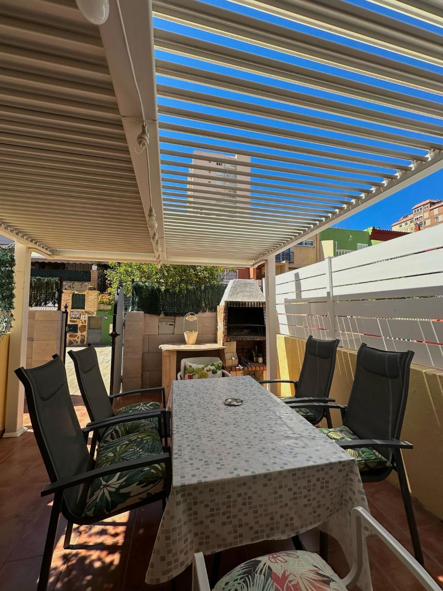 Apartamento Barbacoa, Piscina Y Playa 拉波夫拉德法尔纳尔斯 外观 照片