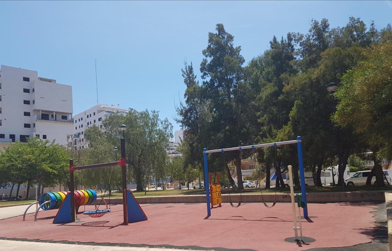 Apartamento Barbacoa, Piscina Y Playa 拉波夫拉德法尔纳尔斯 外观 照片